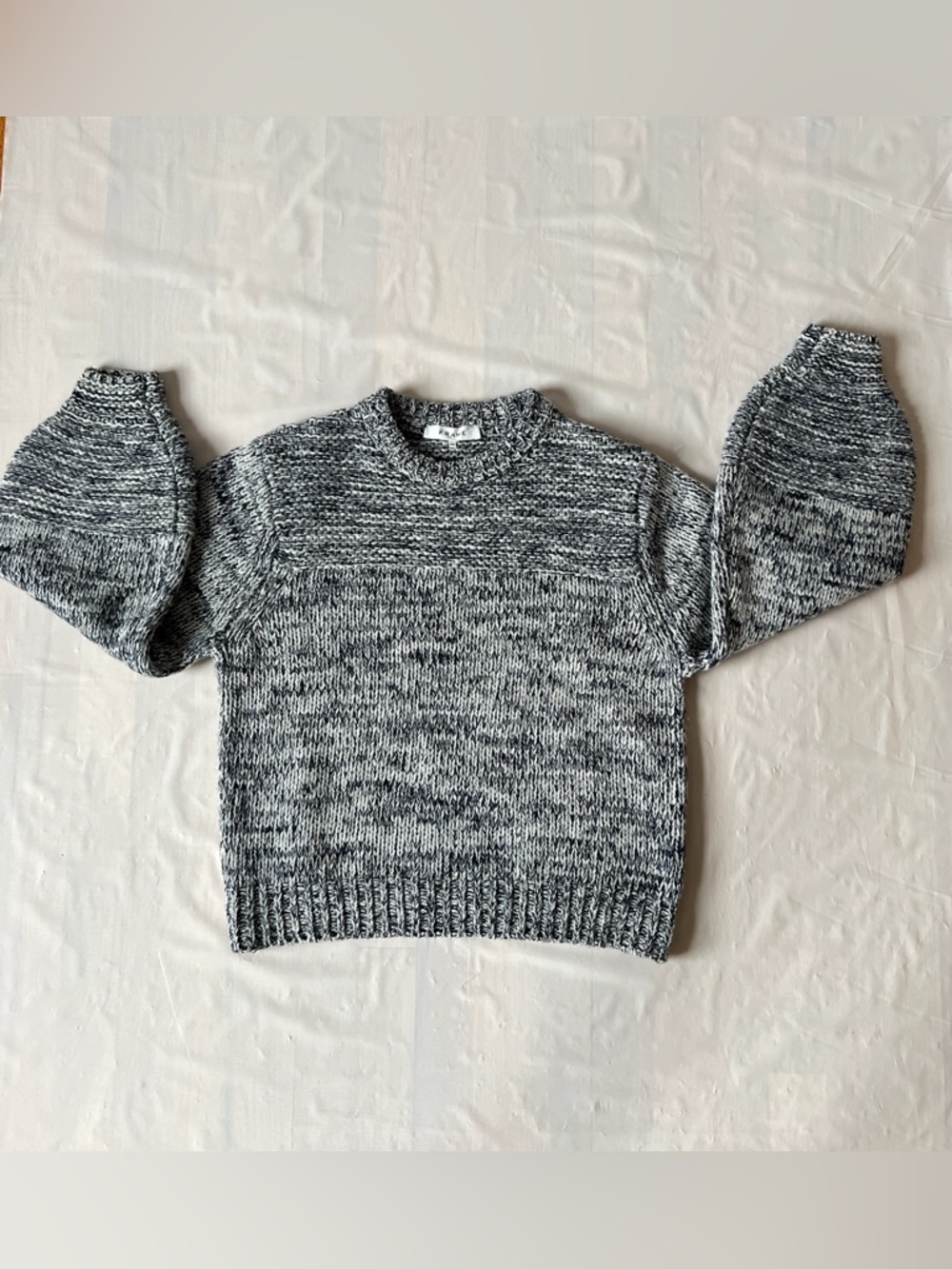 FRAME Melange Knit cropped Sweater Wool blend Crewneck Grey bell Sleeves Women S